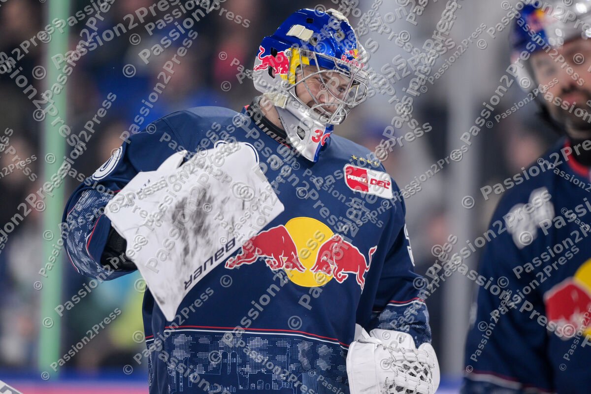20251125 EHC RB München - Straubing Tigers