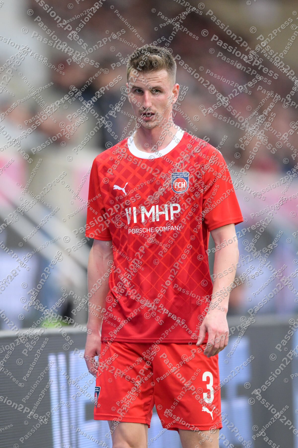 FCHB04_20240217_1953